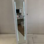 Espejo joyero giratorio 360° luz táctil